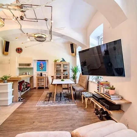 Ap9210 Apartman *